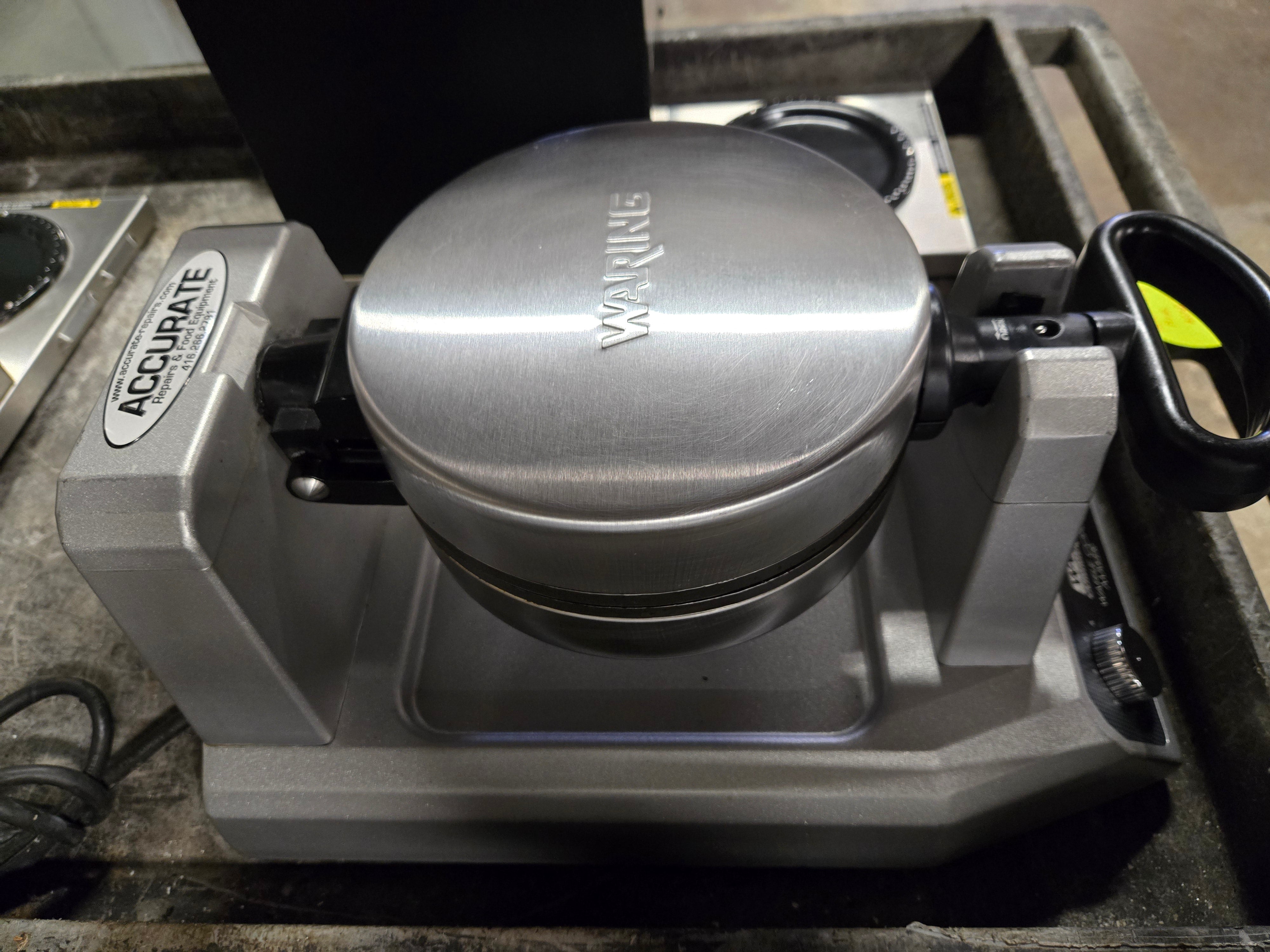 Waring Waffle Maker WWCM180