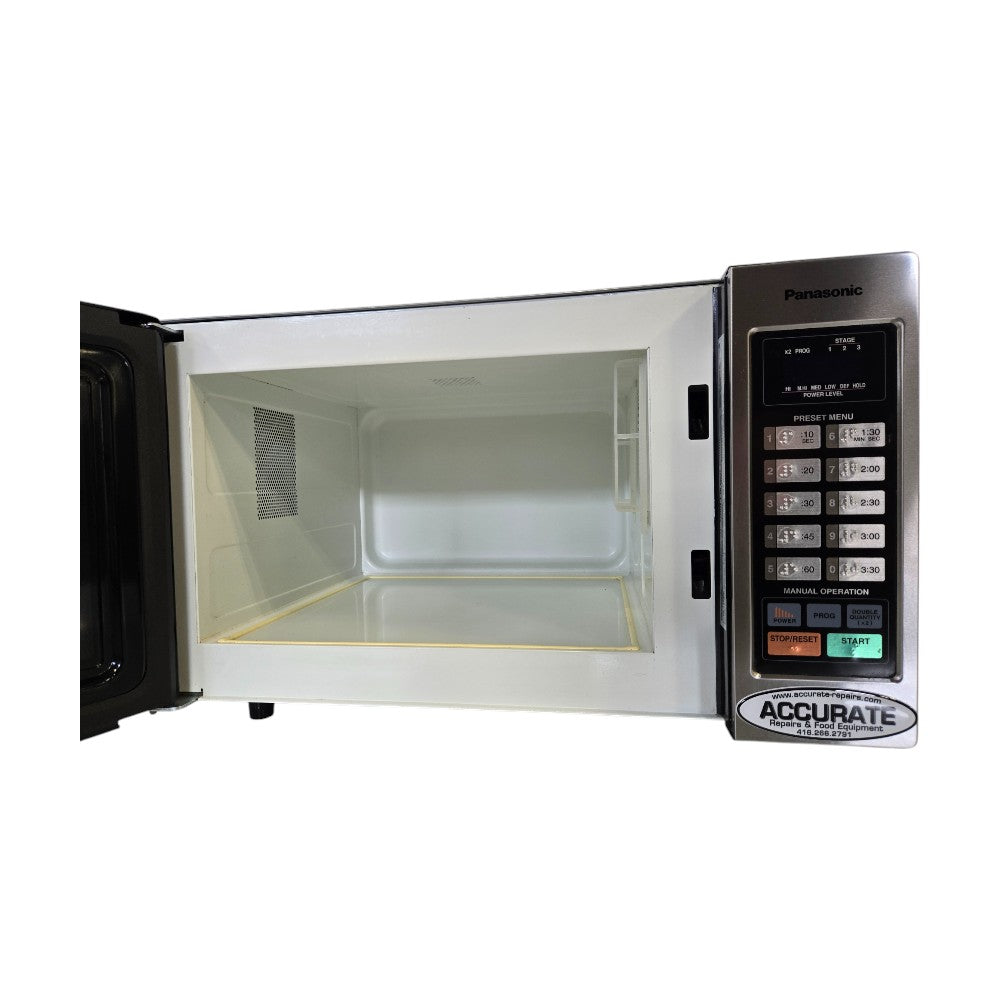 Panasonic NE-1054C Commercial Microwave Oven